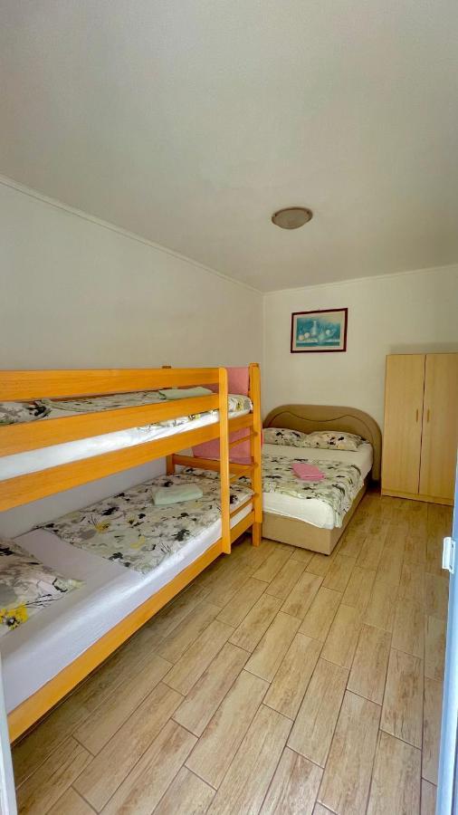 Apartments Neven Omiš Εξωτερικό φωτογραφία