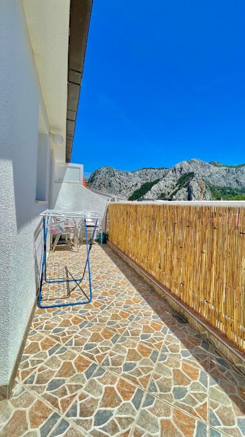 Apartments Neven Omiš Εξωτερικό φωτογραφία