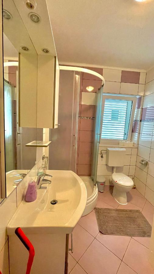 Apartments Neven Omiš Εξωτερικό φωτογραφία
