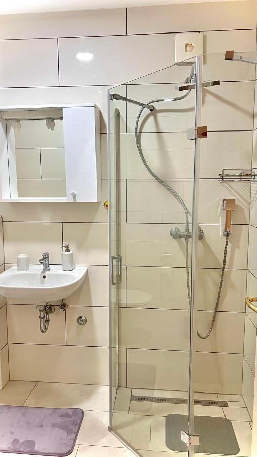 Apartments Neven Omiš Εξωτερικό φωτογραφία