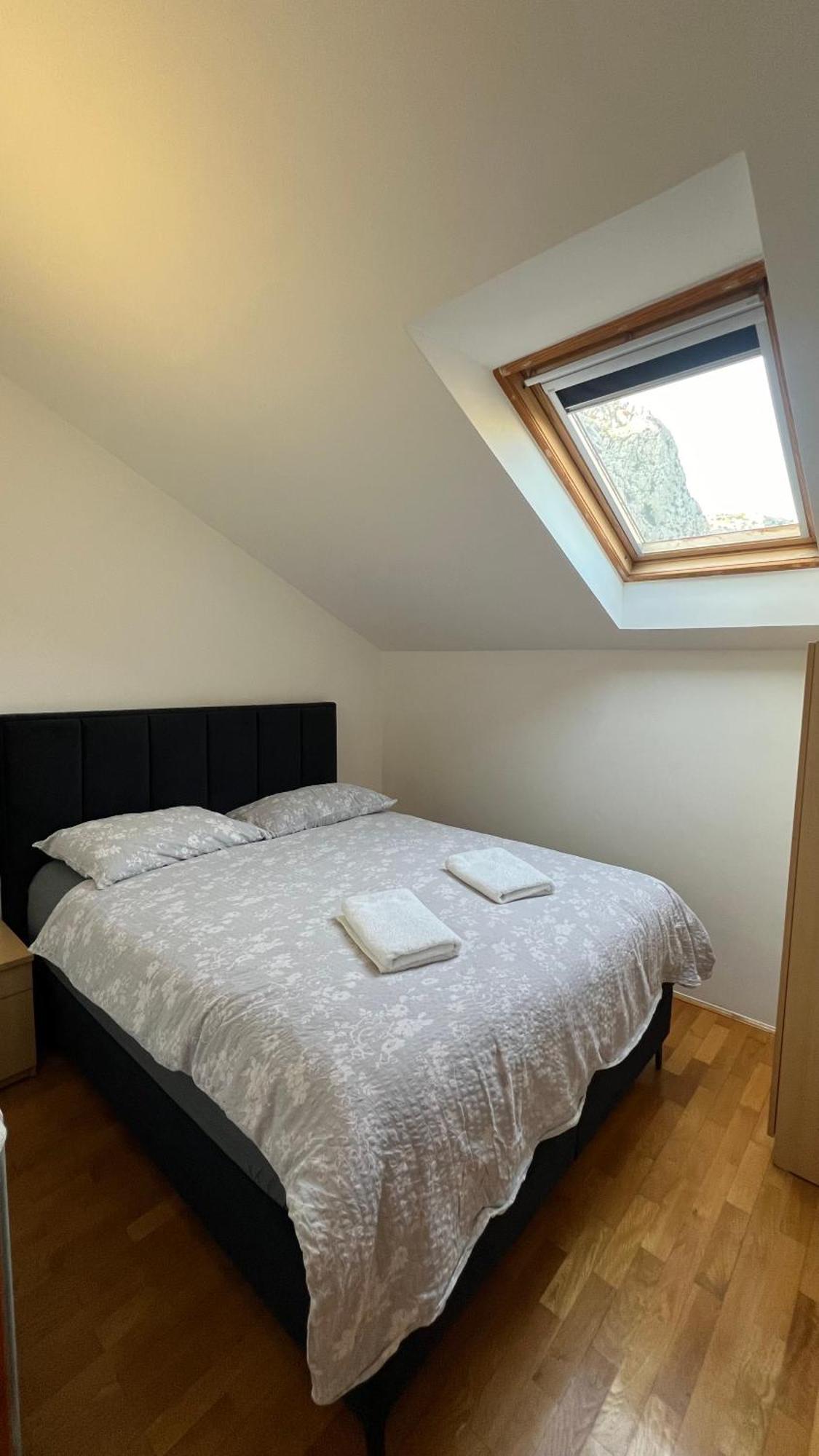 Apartments Neven Omiš Εξωτερικό φωτογραφία