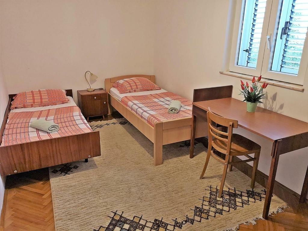 Apartments Neven Omiš Εξωτερικό φωτογραφία
