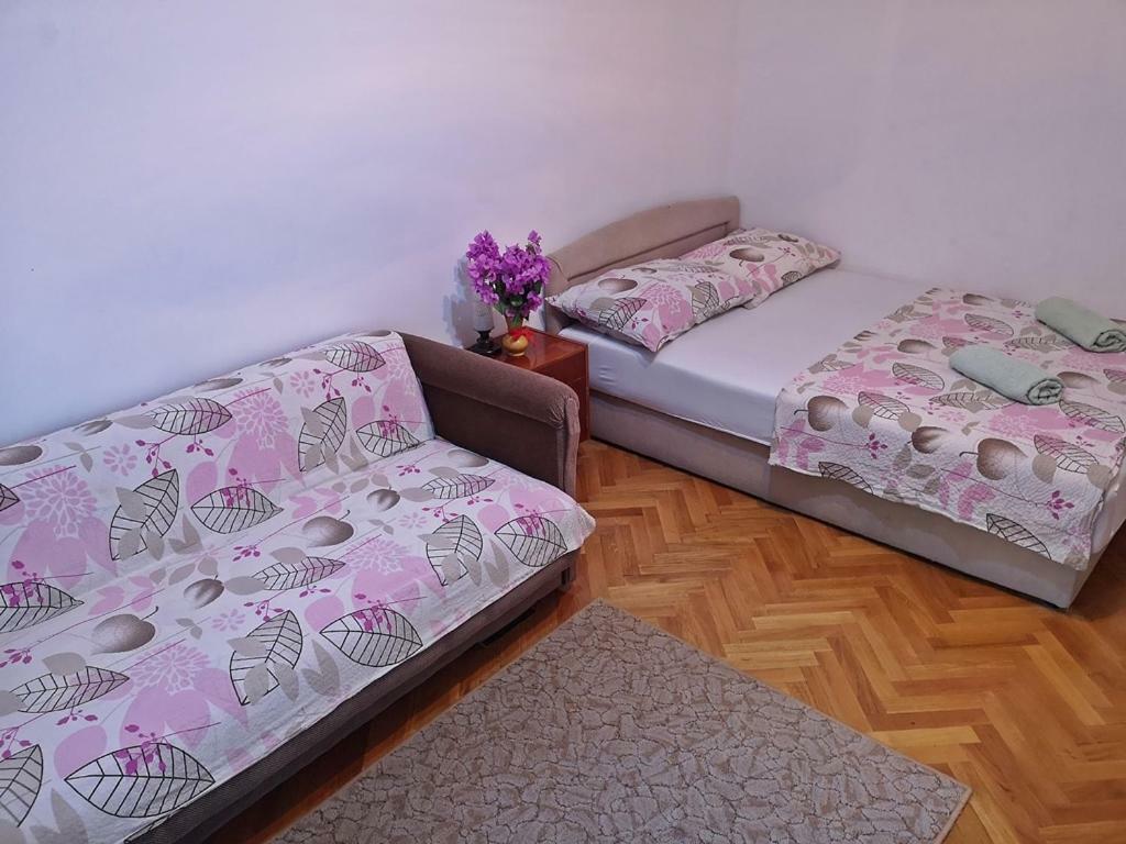 Apartments Neven Omiš Εξωτερικό φωτογραφία